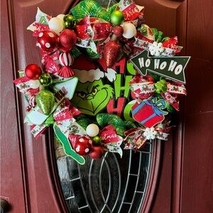 22x22 grinch wreath handmade